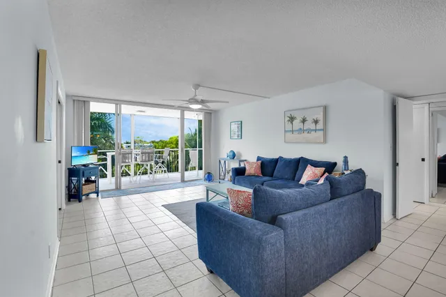 $510,000 | 1 Harbourside Drive, Unit 4506, Delray Beach, FL 33483