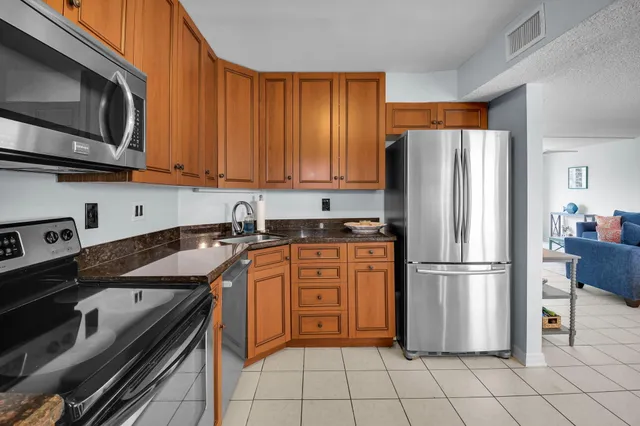 $510,000 | 1 Harbourside Drive, Unit 4506, Delray Beach, FL 33483