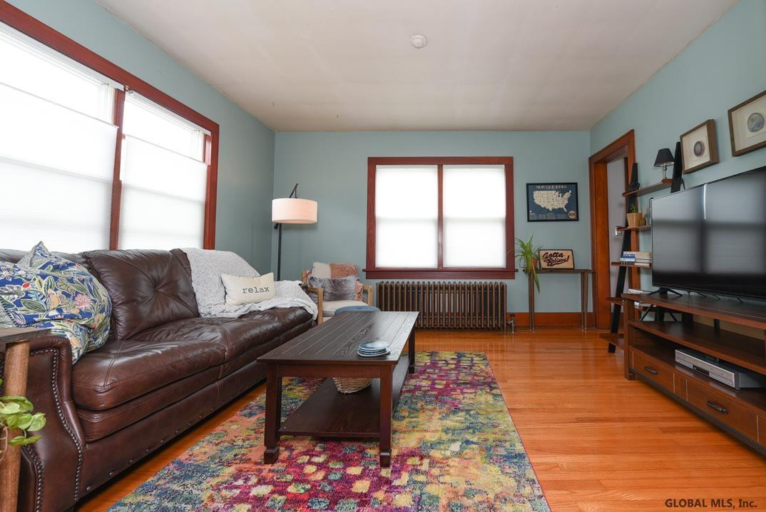 85 Hillcrest Road Colonie, NY 12110 - Photo 7 of 21 Photo 7