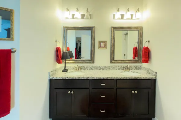 $394,900 | 8242 Roy Lane, Ooltewah, TN 37363