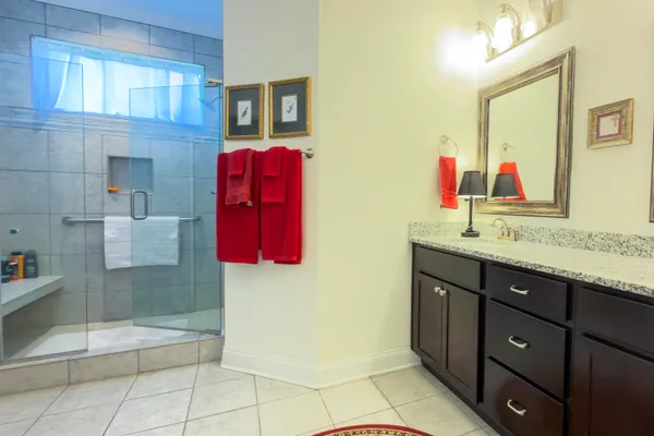 $394,900 | 8242 Roy Lane, Ooltewah, TN 37363