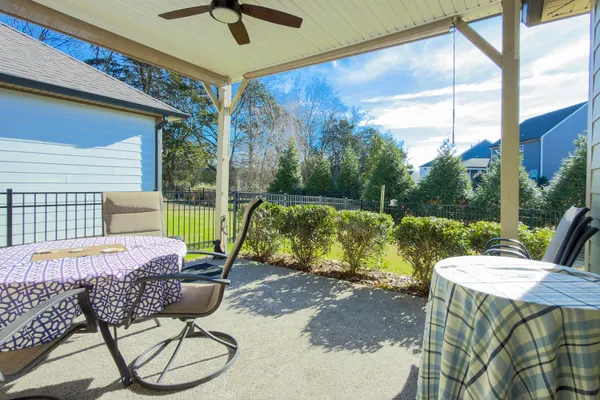 $394,900 | 8242 Roy Lane, Ooltewah, TN 37363