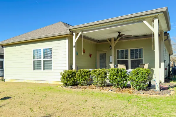 $394,900 | 8242 Roy Lane, Ooltewah, TN 37363