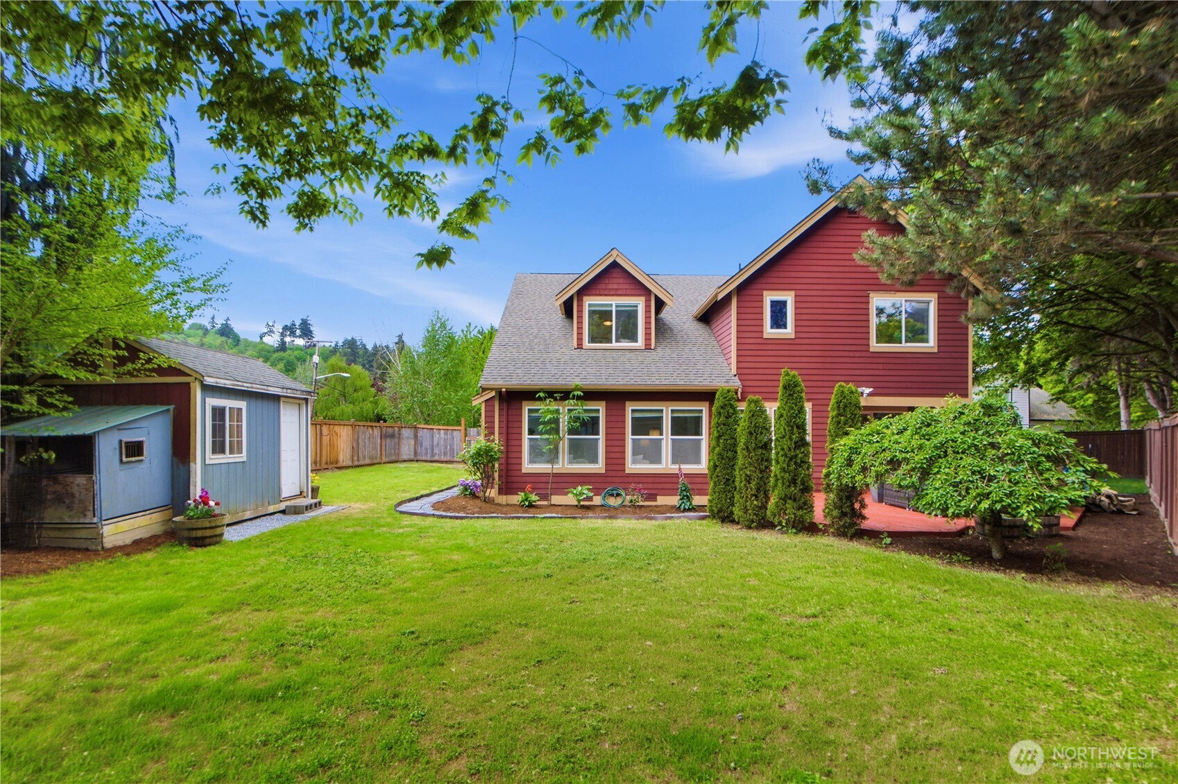 15410 Waynita Way Northeast Bothell, WA 98011 - Photo 4 of 39