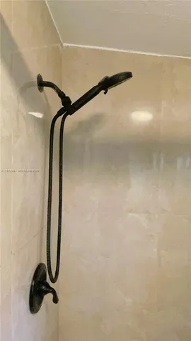 $1,400 | 3715 Northwest 194th Street, Miami Gardens, FL 33055