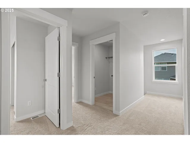 $824,960 | 17224 Southwest Wapato Is Drive, Sherwood, OR 97140