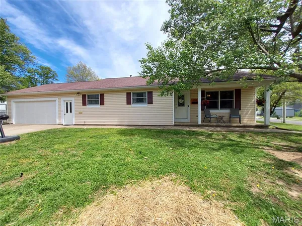 $179,000 | 520 South 5th Street, Greenville, IL 62246