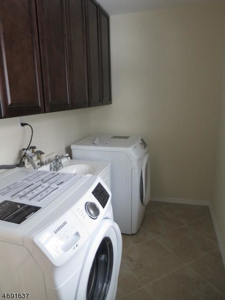 6 Flower Road Somerset, NJ 08873 - Photo 12 of 17