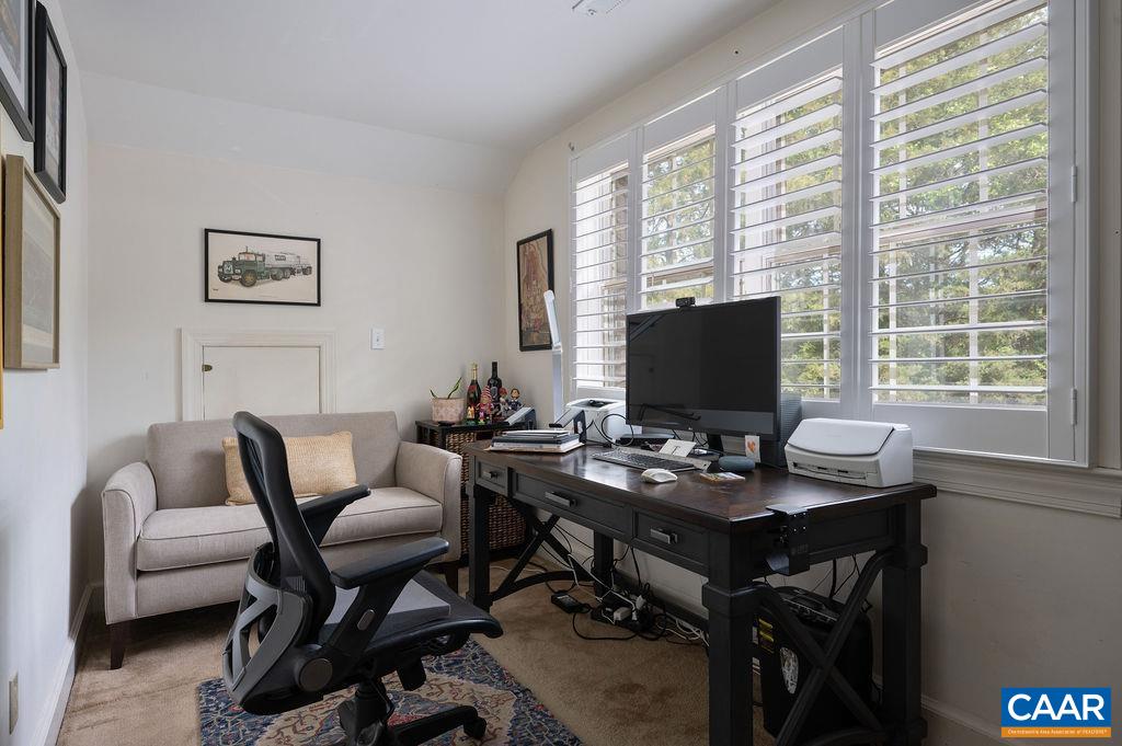 25 Bolling Circle Palmyra, VA 22963 - Photo 26 of 45 a work room with furniture and large windows