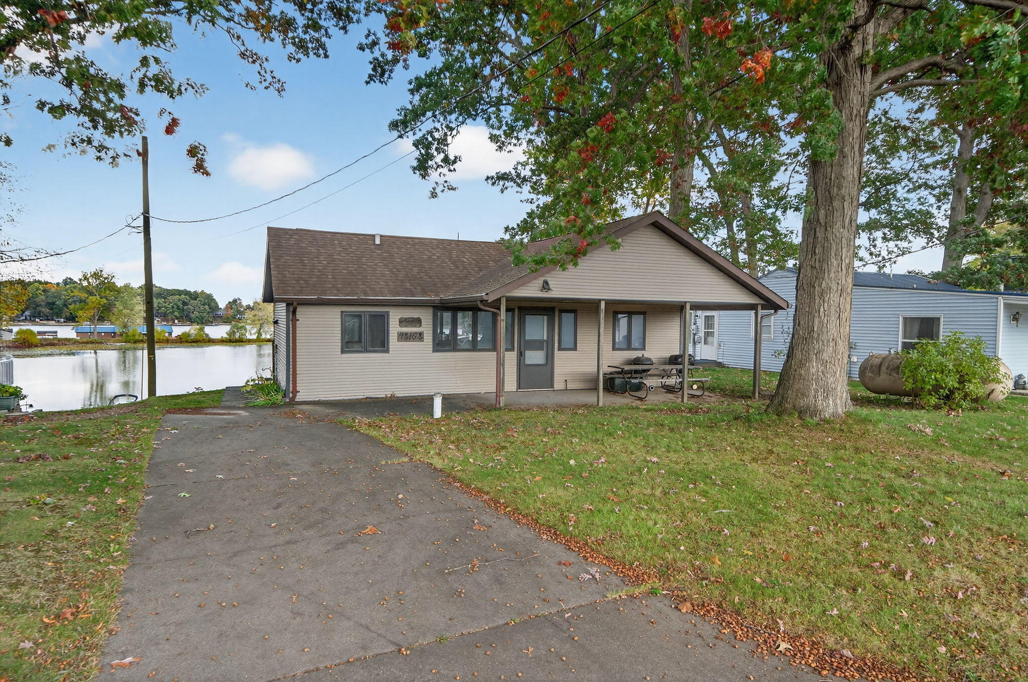 48168 70th Avenue Decatur, MI 49045 - Photo 3 of 33 48168 70th Ave-31