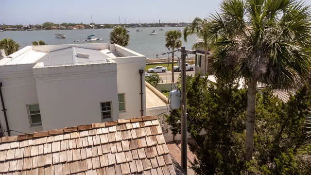 a picture of a city view