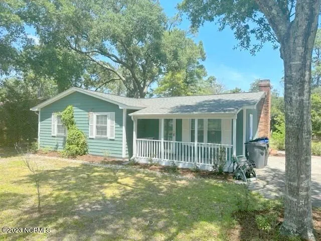 $1,995 | 130 Park Avenue, Southport, NC 28461