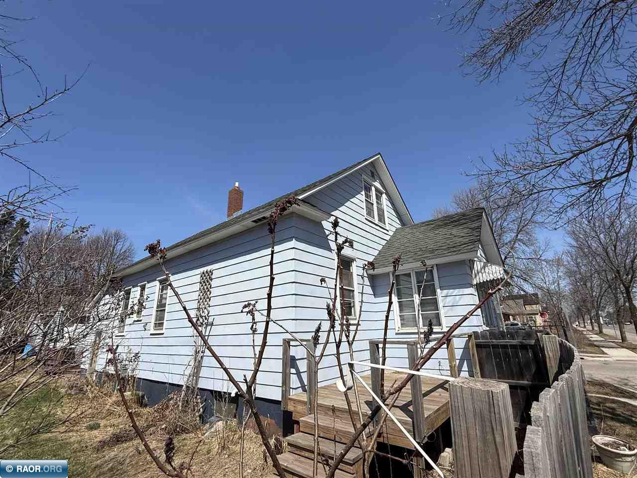 702 Broadway Gilbert, MN 55741 - Photo 5 of 50