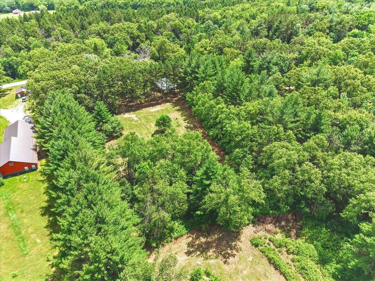 N9265 Perkins Road Farmington, WI 54644 - Photo 20 of 21 17-N9261 Perkins-017