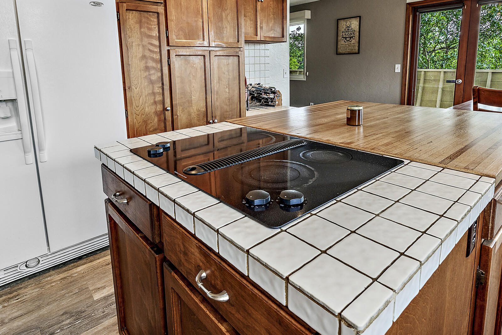 1306 Ridge Way Medford, OR 97504 - Photo 8 of 36 09