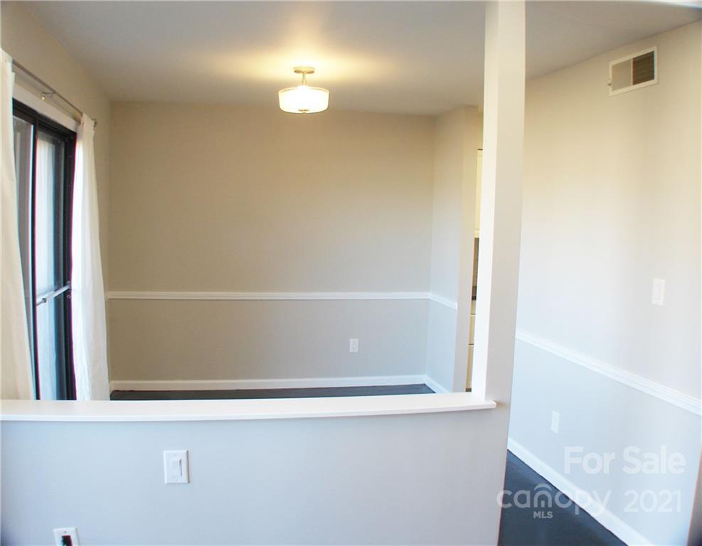 11002 Cedar View Road Charlotte, NC 28226 - Photo 8 of 15 Gallery Image 8
