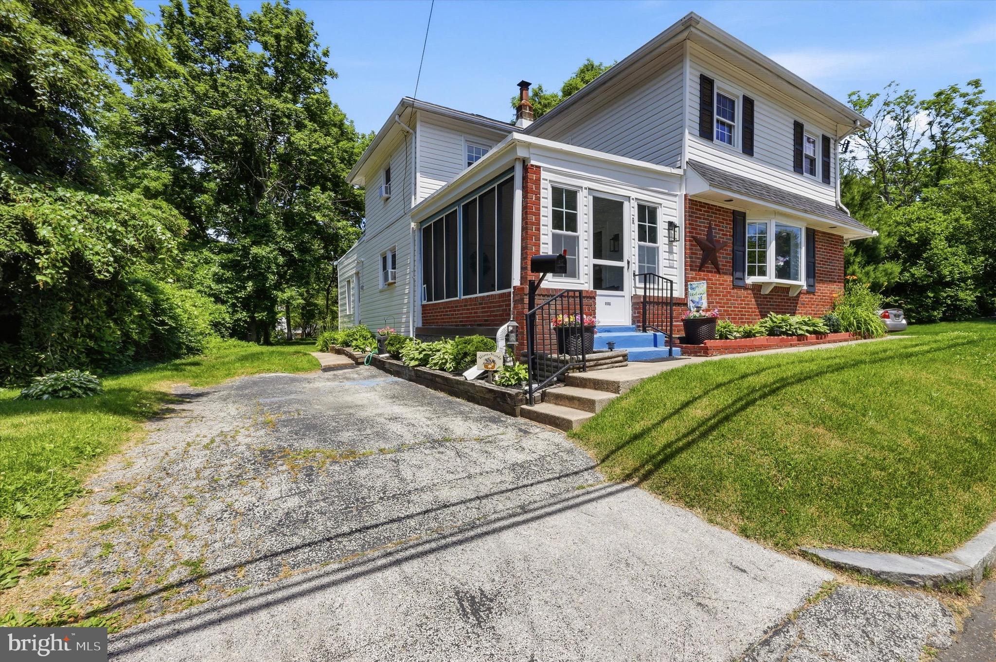 409 Michigan Avenue Swarthmore, PA 19081 - Photo 2 of 24