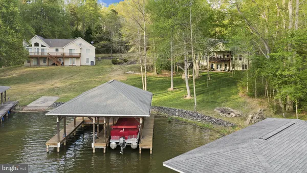 $1,425,000 | 6808 John Taylor Lane, Orange, VA 22960