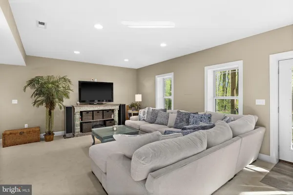 $1,425,000 | 6808 John Taylor Lane, Orange, VA 22960