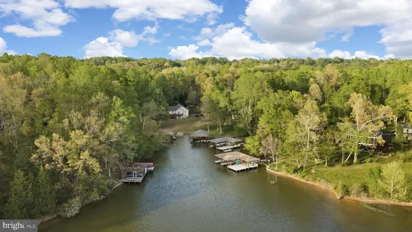 $1,425,000 | 6808 John Taylor Lane, Orange, VA 22960