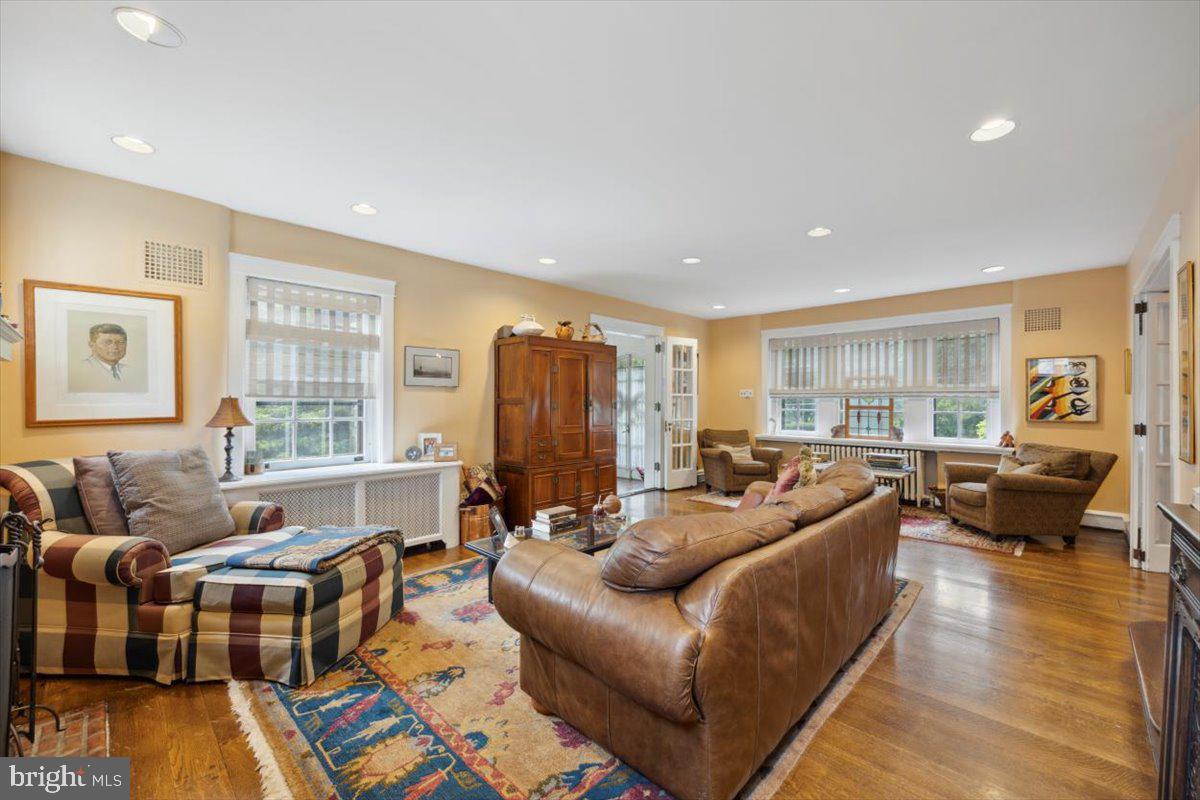 25 Deaver Road Wyncote, PA 19095 - Photo 11 of 51