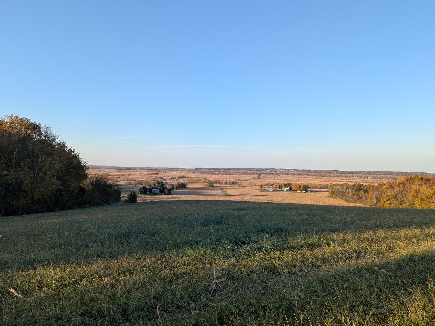 0 East State Line Road Durand, IL 61024 - Photo 7 of 10 a view of an ocean and beach