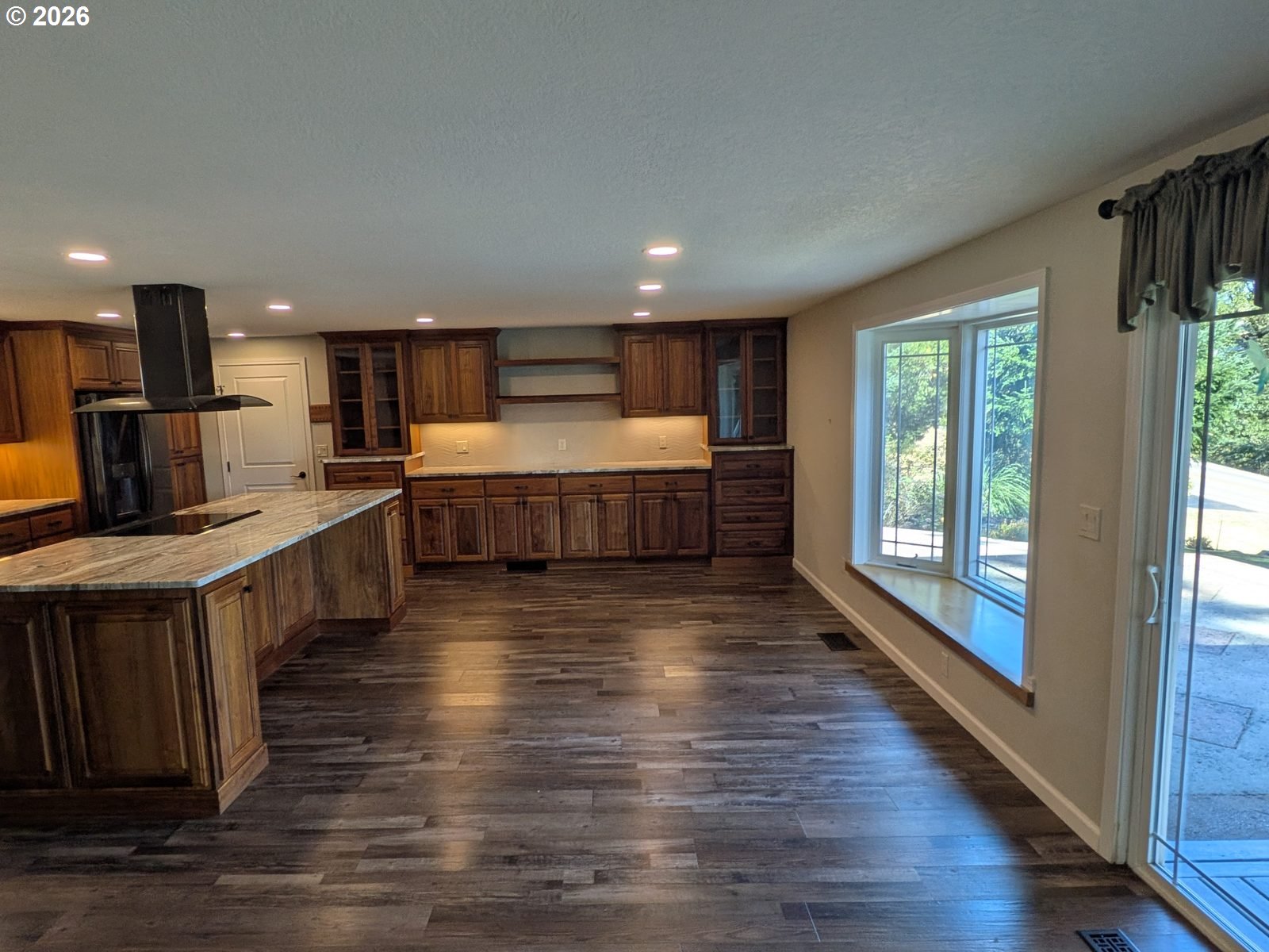 9450 Bullock Road Oakland, OR 97462 - Photo 10 of 18 Gallery Image 10