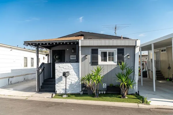 $196,000 | 3221 Bancroft Drive, Unit 24, Spring Valley, CA 91977