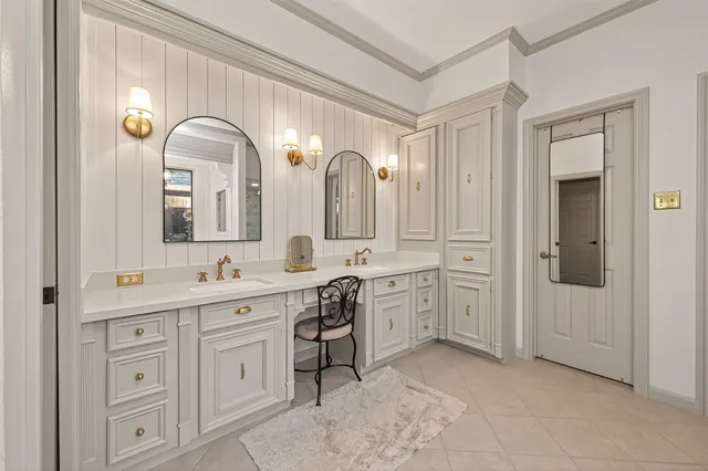 $629,000 | 9622 Fenchurch Drive, Spring, TX 77379