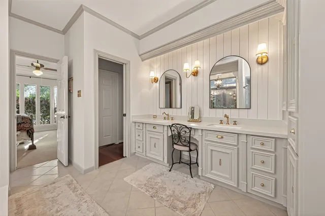 $629,000 | 9622 Fenchurch Drive, Spring, TX 77379