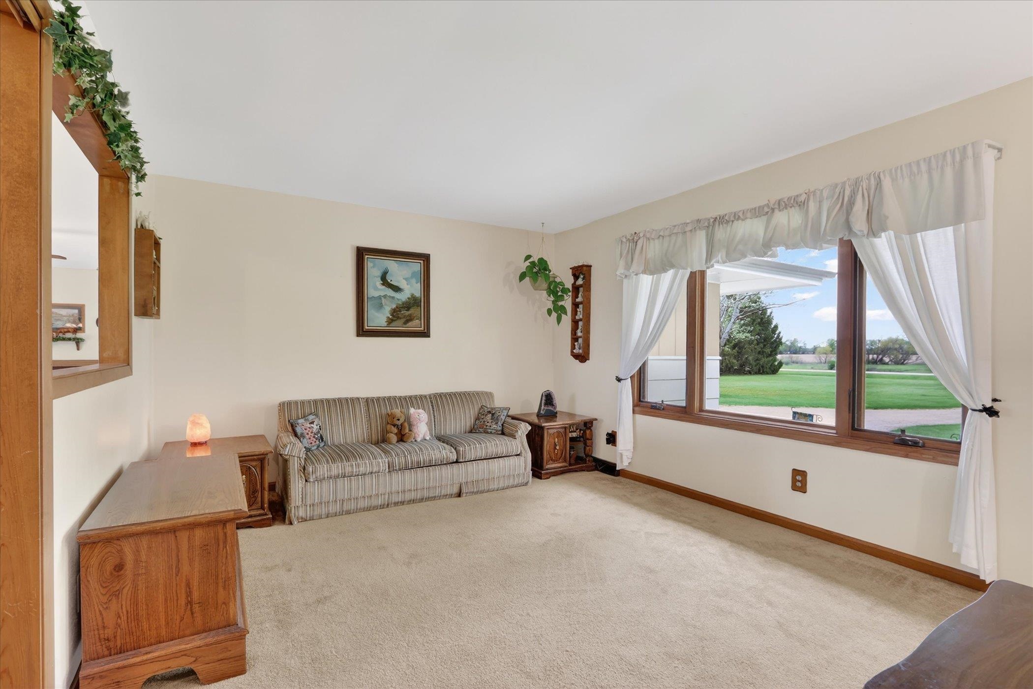 7724 Stephens Road Rockton, IL 61072 - Photo 9 of 43 Gallery Image 9