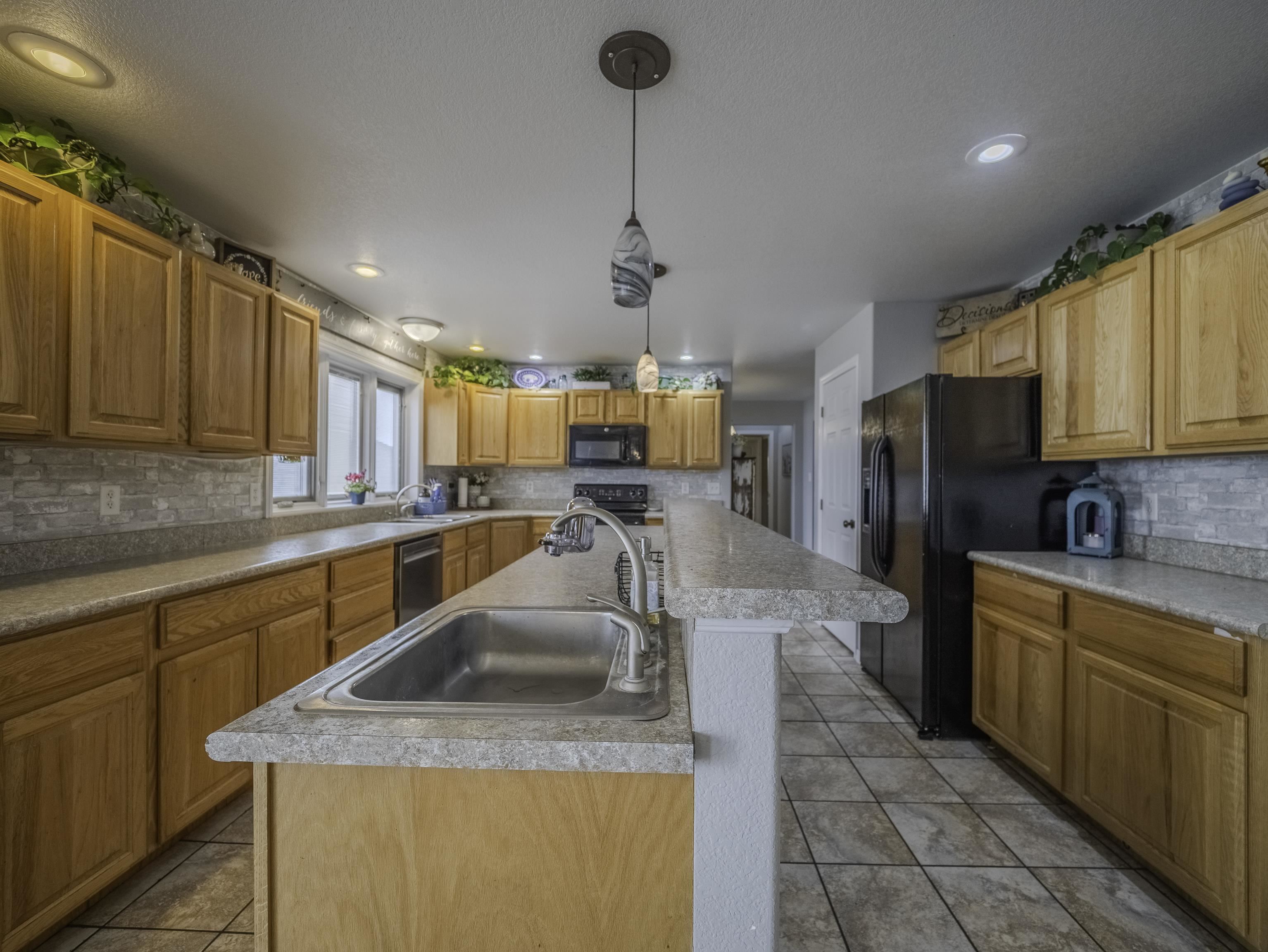 61 Jefferson Road Wheatland, WY 82201 - Photo 11 of 40