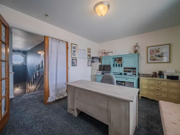 $745,900 | 61 Jefferson Road, Wheatland, WY 82201