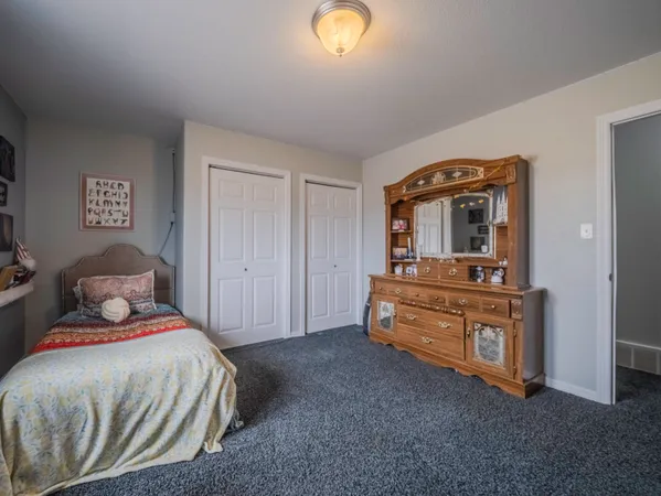 $745,900 | 61 Jefferson Road, Wheatland, WY 82201