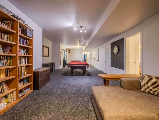 $745,900 | 61 Jefferson Road, Wheatland, WY 82201