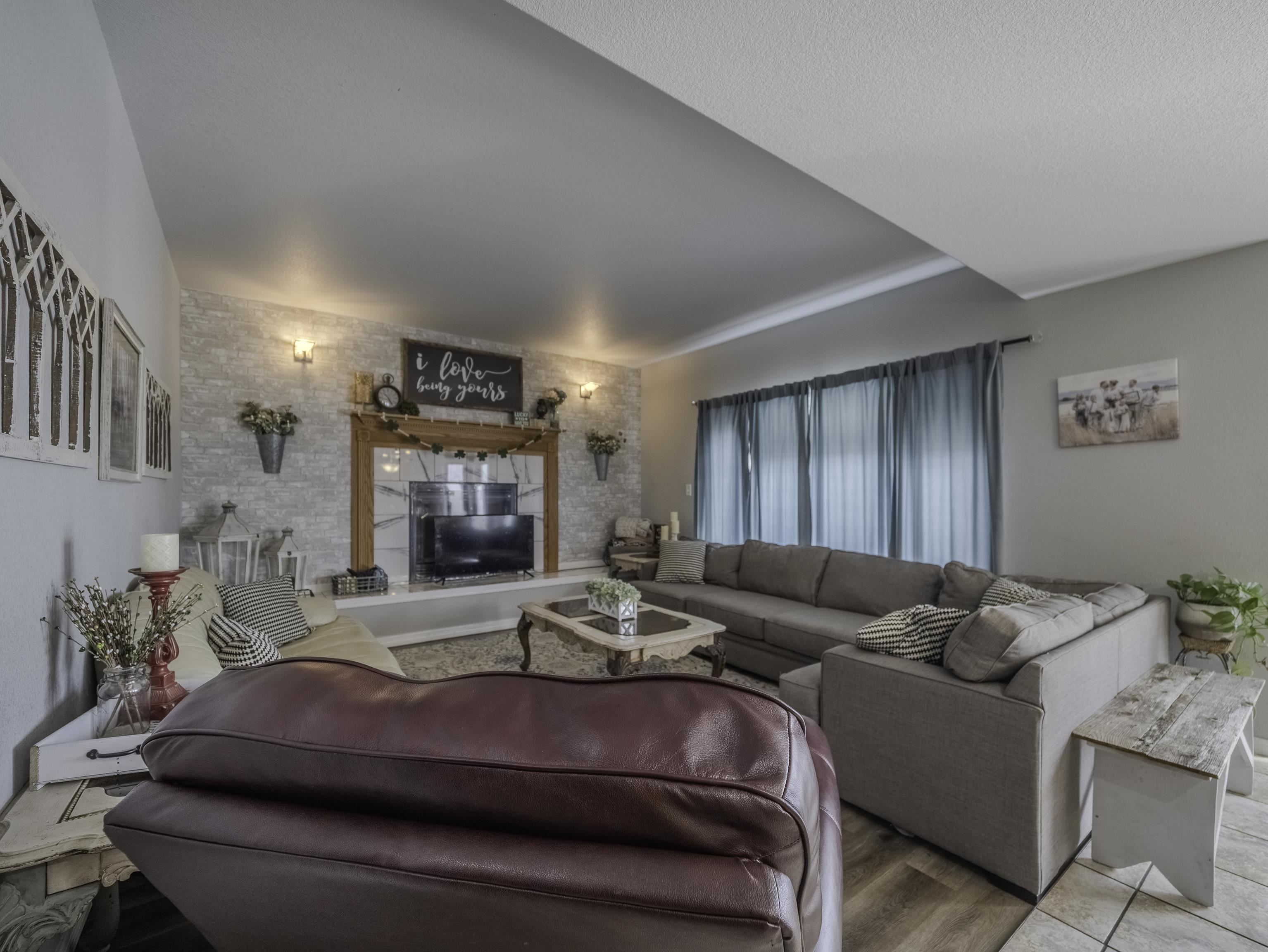 61 Jefferson Road Wheatland, WY 82201 - Photo 7 of 40