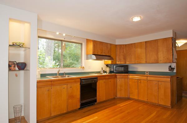 25 Chapman Road Boxford, MA 01921 - Photo 5 of 30