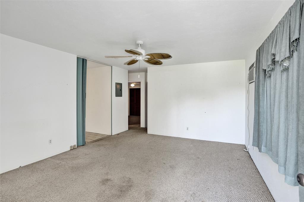 632 Southwest 8th Street Hallandale Beach, FL 33009 - Photo 18 of 67