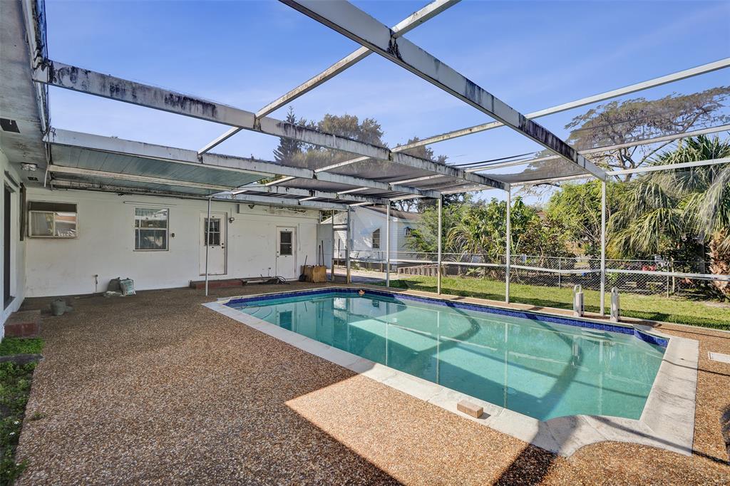 632 Southwest 8th Street Hallandale Beach, FL 33009 - Photo 44 of 67