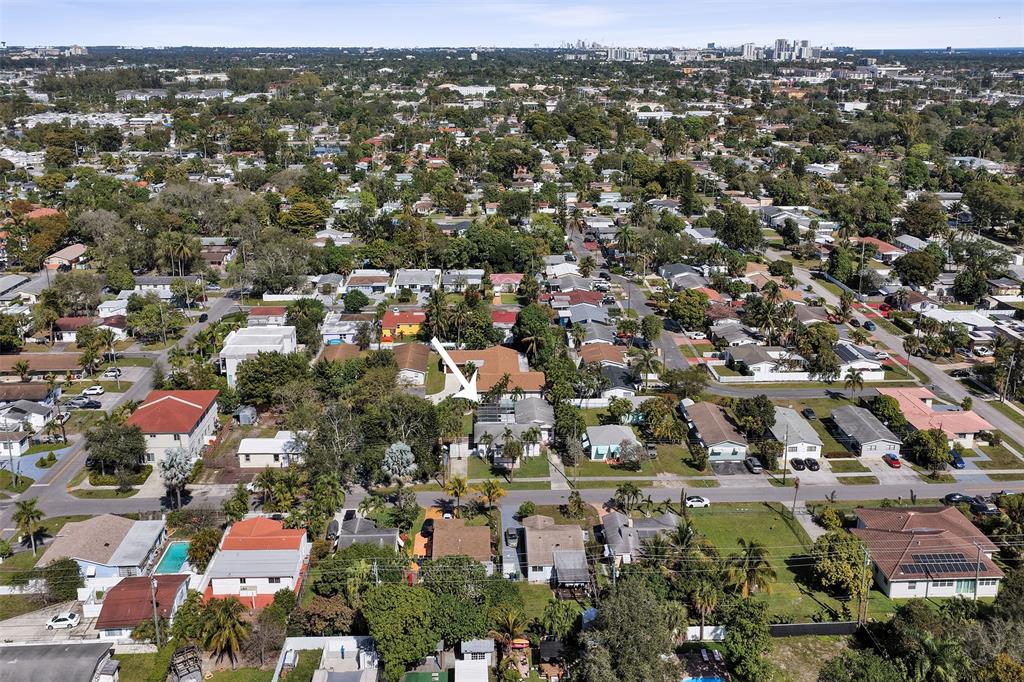 632 Southwest 8th Street Hallandale Beach, FL 33009 - Photo 59 of 67