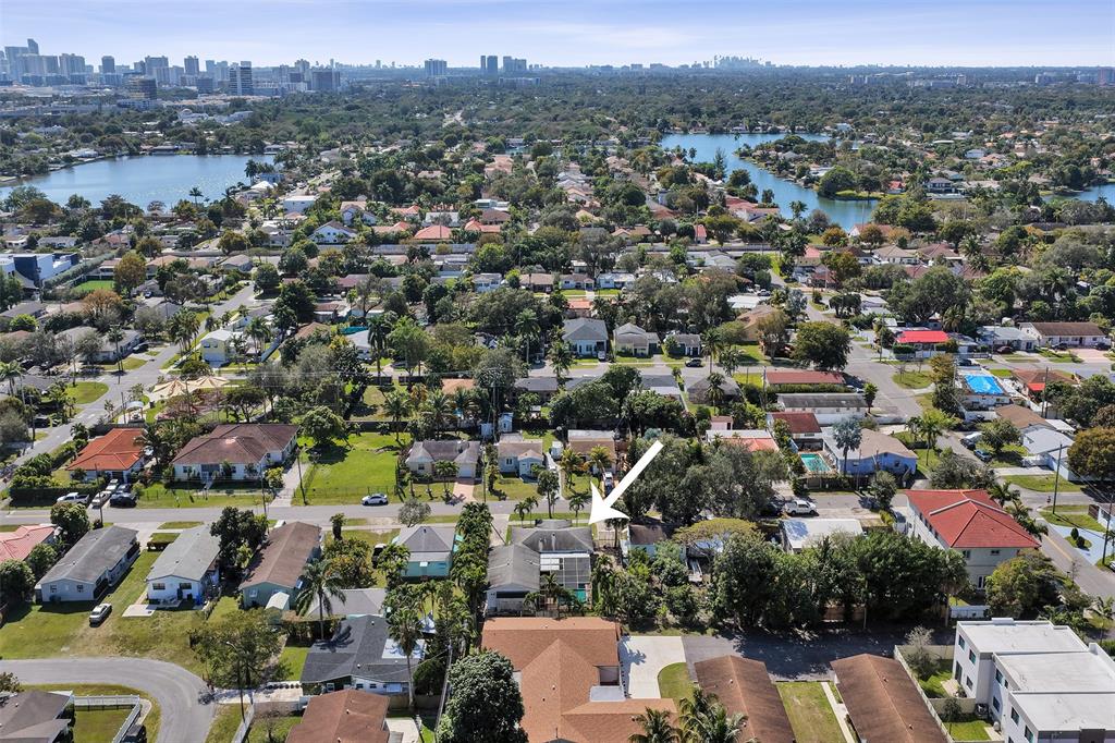 632 Southwest 8th Street Hallandale Beach, FL 33009 - Photo 63 of 67