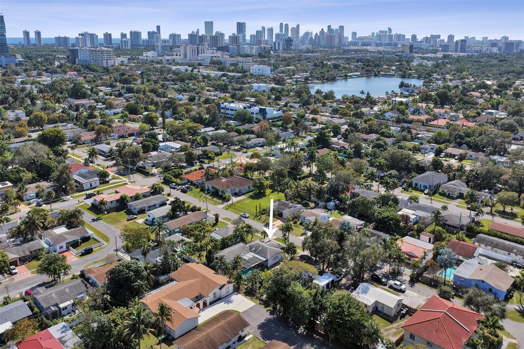 632 Southwest 8th Street Hallandale Beach, FL 33009 - Photo 64 of 67