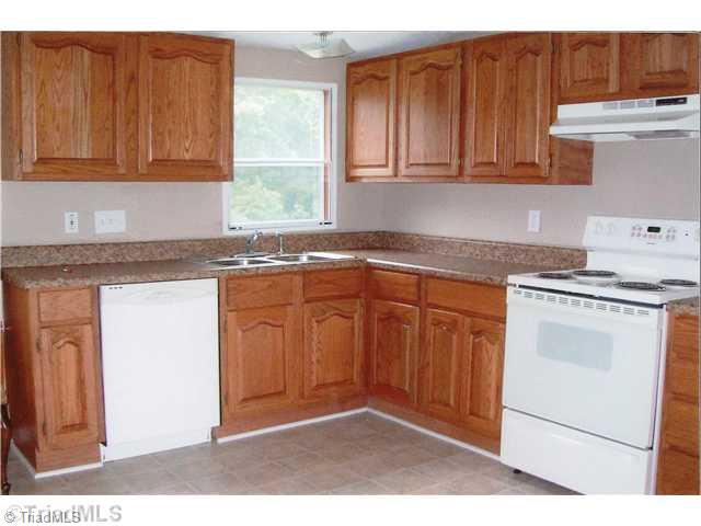 4010 Shoals Road East Bend, NC 27018 - Photo 4 of 9 Kitchen.