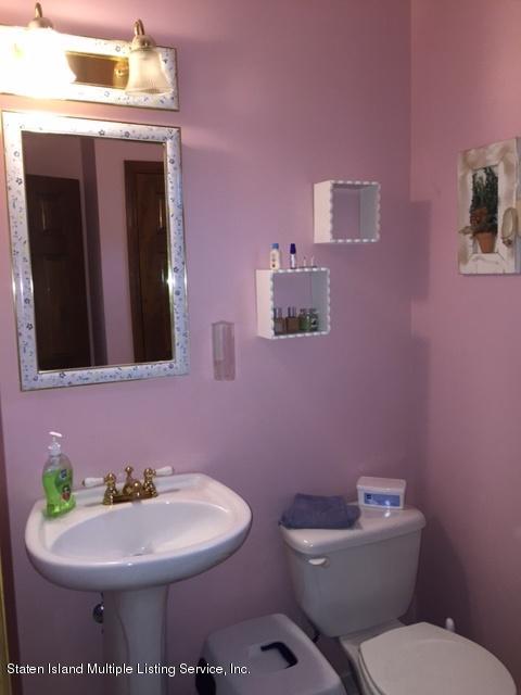 88 Highland Road Staten Island, NY 10308 - Photo 28 of 30 bath3