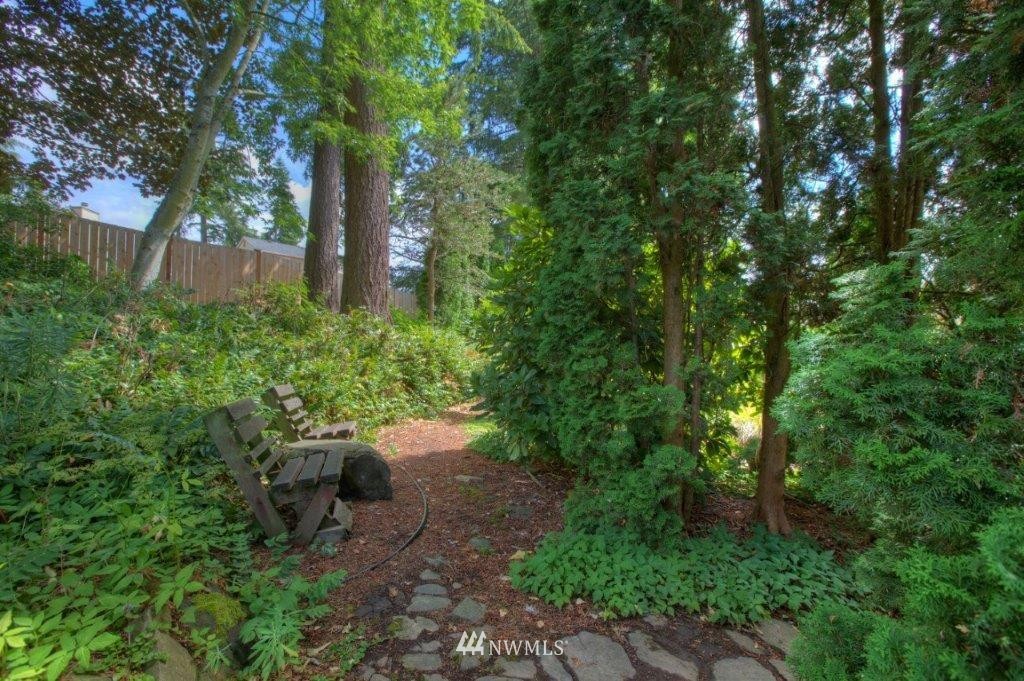 17640 152nd Place Southeast Renton, WA 98058 - Photo 22 of 23 Gallery Image 22