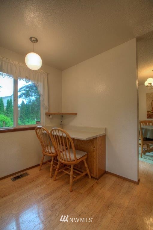 17640 152nd Place Southeast Renton, WA 98058 - Photo 8 of 23 Gallery Image 8
