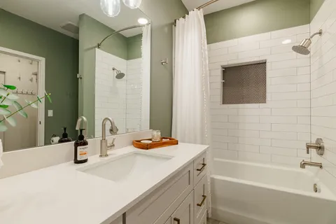 $325,000 | 1677 54th Avenue North, Unit 336, Nashville, TN 37209