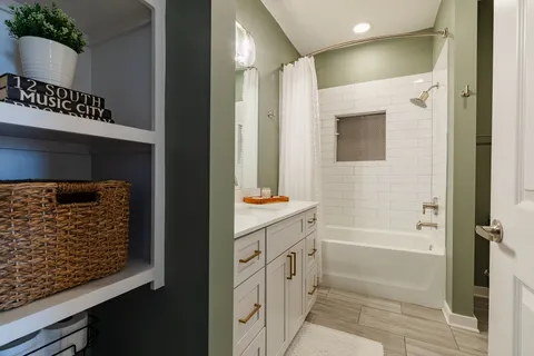 $325,000 | 1677 54th Avenue North, Unit 336, Nashville, TN 37209