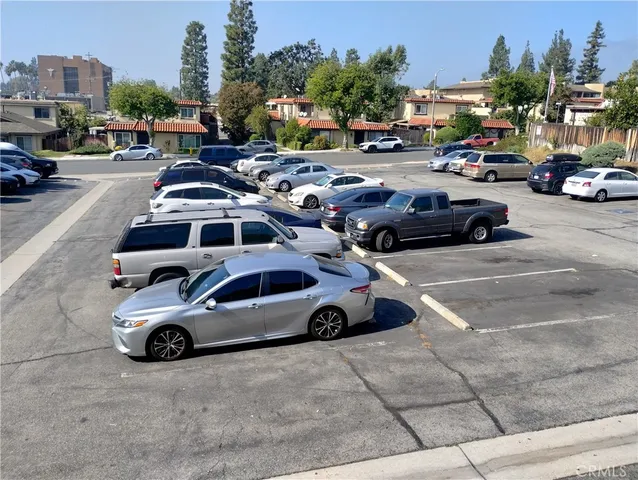 $2,000 | 917 Cabrillo Drive, Duarte, CA 91010