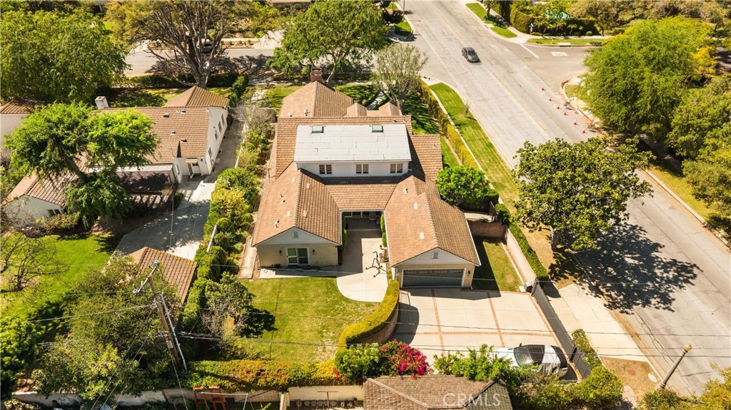 1486 Wembley Road San Marino, CA 91108 - Photo 20 of 34